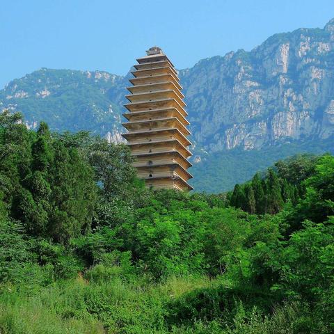 河南嵩山哪个山高