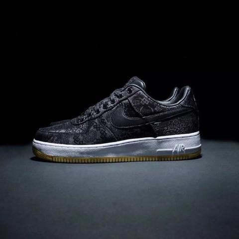 足球运动员篮球扣篮的长尾关键词有哪些