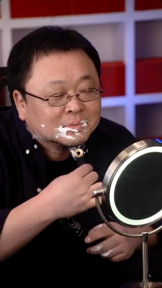 3年还清6亿，罗永浩：一个悲情理想主义者的15件小事