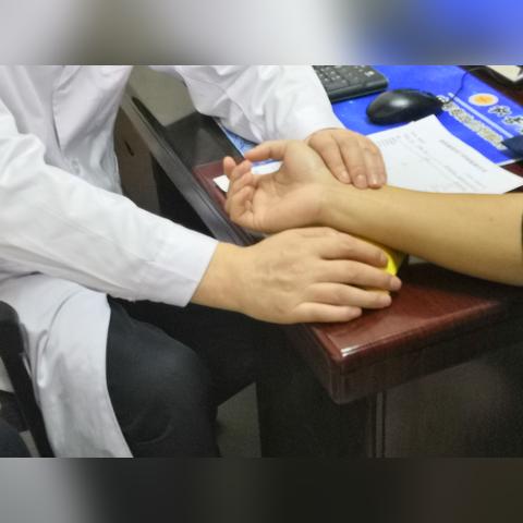 探索治疗之路：慢性前列腺炎的有效治疗策略-第1张图片-其人生活百科