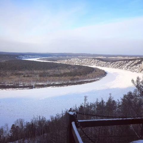 哈尔滨到雪谷怎么走？
