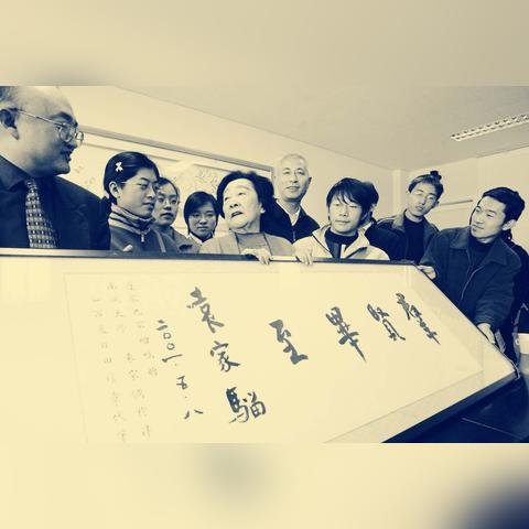 深圳市中年男人叫什么