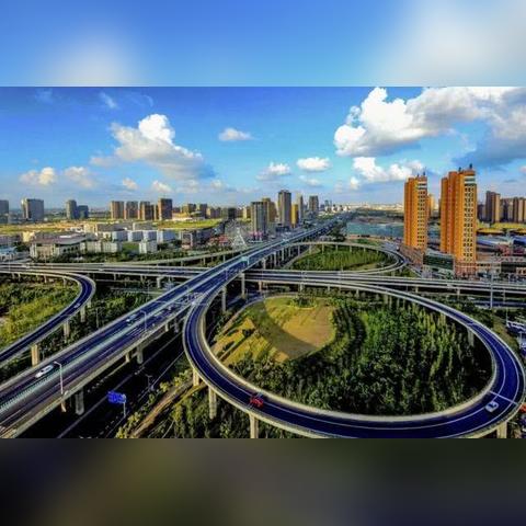 哪个机场离苏州市近点呀