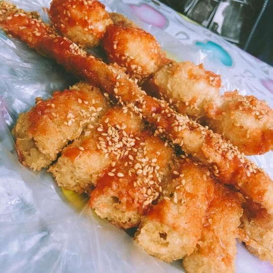 最适合摆摊创业的小吃项目系列，一炸串夹饼的制作配方详细流程