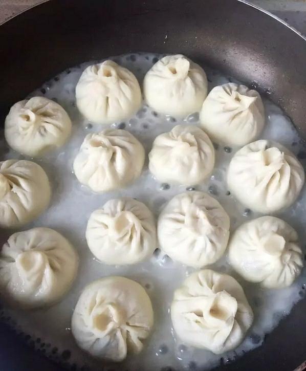 给家庭做什么美食（用面粉做的第一份美食是什么）