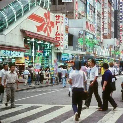 民调：德国人称选举前最重要问题是通胀、养老金和住房