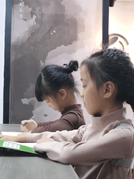 孩子驼背有什么影响