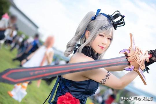年入1亿日元的日本coser一姐，是如何不靠“灰色收入”做到的？