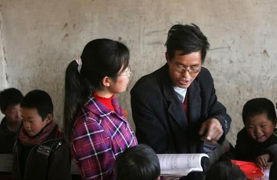事业单位改制，工勤人员何去何从？能否转管理岗或专技岗