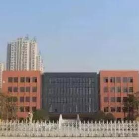 长沙金茂府是富人区吗？