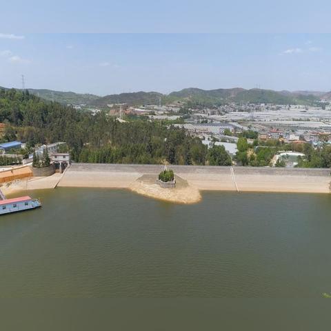 昆明市晋宁哪里人多