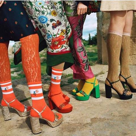 足球袜怎么穿长裤