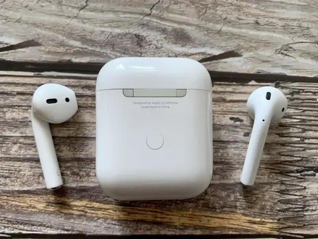 苹果AirPods