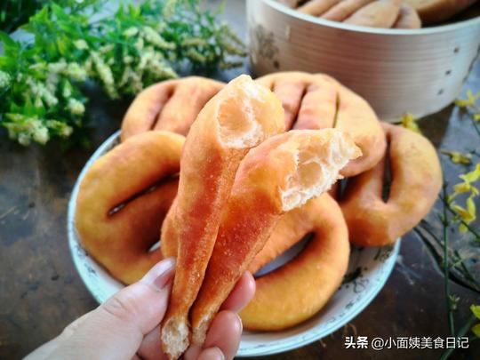宅家一个月，我家常吃这面食，一次做几十个，半个月早餐不早起