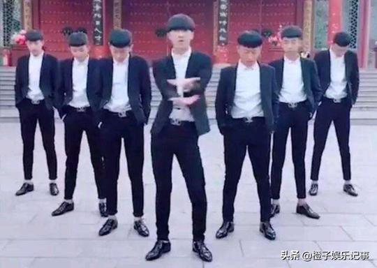与春晚独家合作和浙大战略合作，精神小伙已被快手“卸磨杀驴”？