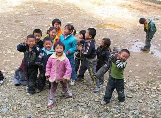 俗语：“富不添丁、穷不添女”，有什么意思？当代社会已不再适用