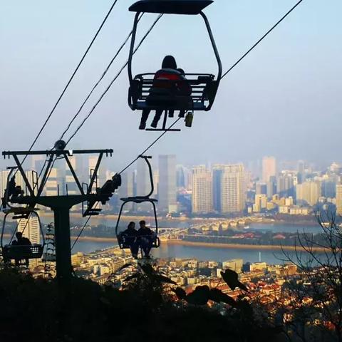 长沙发现外星人创意相关长尾关键词有哪些