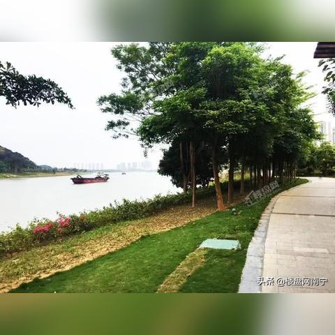二三里南宁运营中心的相关长尾关键词有哪些