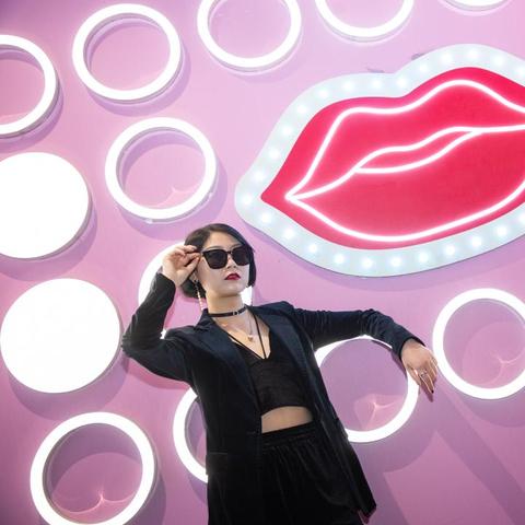 哈尔滨枫叶小镇美妆相关长尾关键词有哪些