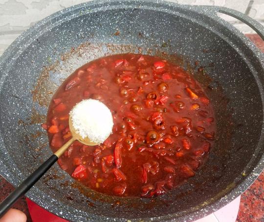 简单快手的西红柿鸡蛋拌面，8分钟就能食用，酸甜美味又开胃