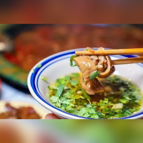 成都市井火锅菜品的长尾关键词有哪些