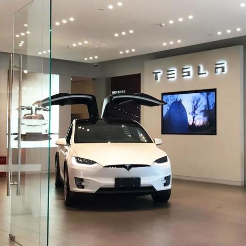 重庆大学城特斯拉维修的长尾关键词有哪些