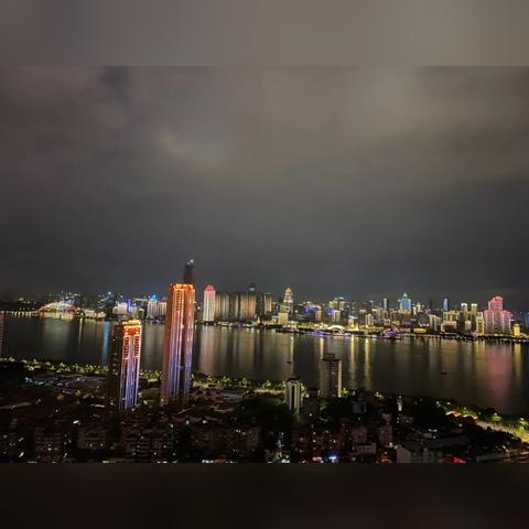 武汉市老人津贴是什么