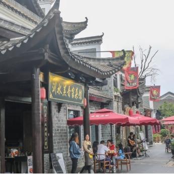 长沙市哪个地方的吃最多