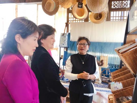 省妇联主席王文娟来甬开展“三服务”调研