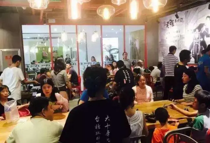 做面馆赚钱吗 开个小面馆赚钱吗