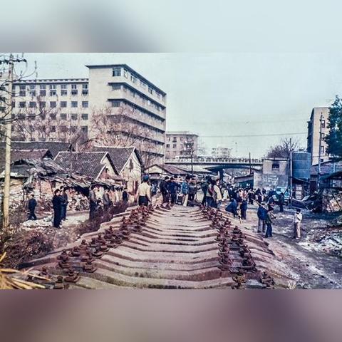 长沙芙蓉路是什么时候修的？