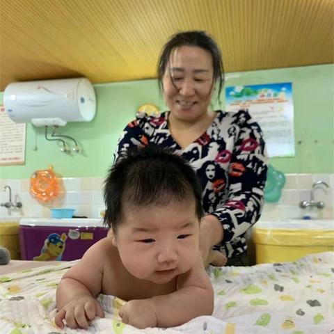 保定市找男护工多少钱