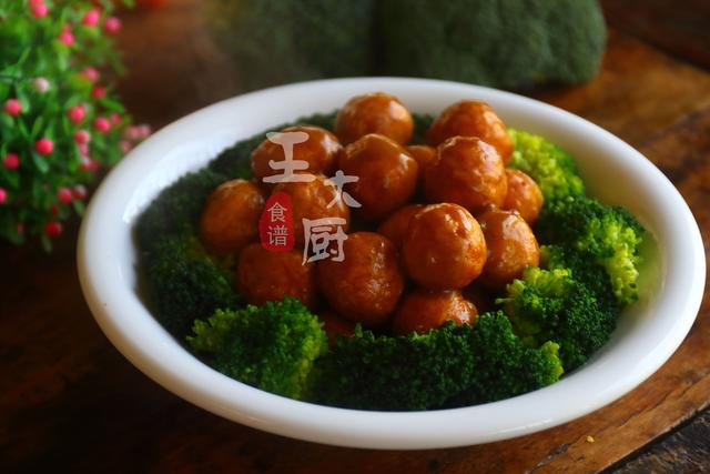 适合宝宝的断奶食材——西兰花