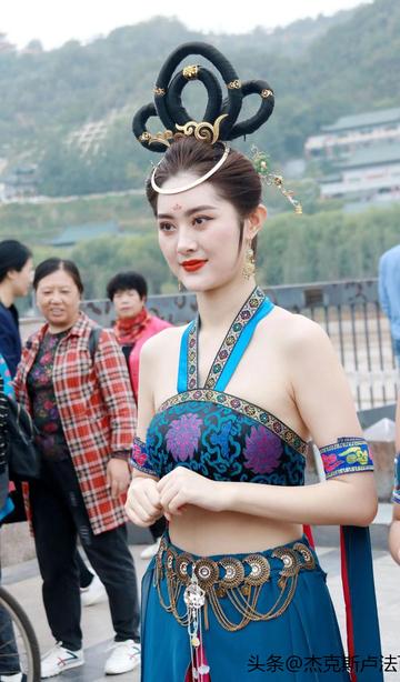 兰州写真团购的相关长尾关键词有哪些
