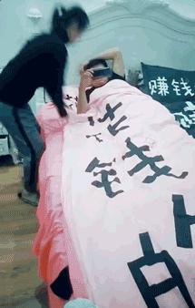 做媒婆的幽默搞笑段子_一天工作12個(gè)小時(shí) 運(yùn)營(yíng)百科