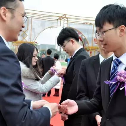 广州黄冈中学几个校区？