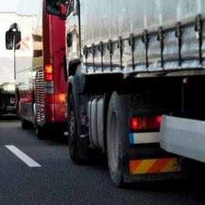 大连市金三角在什么地方