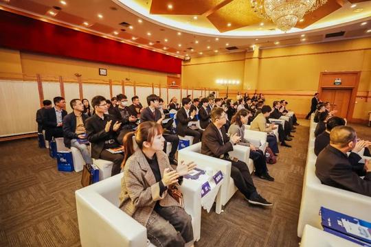奉贤区大学生科技创业基金今启动，首批资助项目正式签约