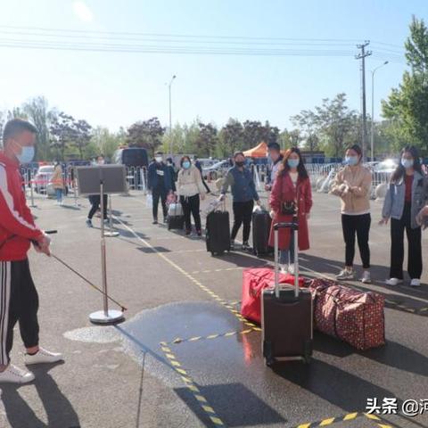 保定市六个区全封闭了吗的长尾关键词有哪些