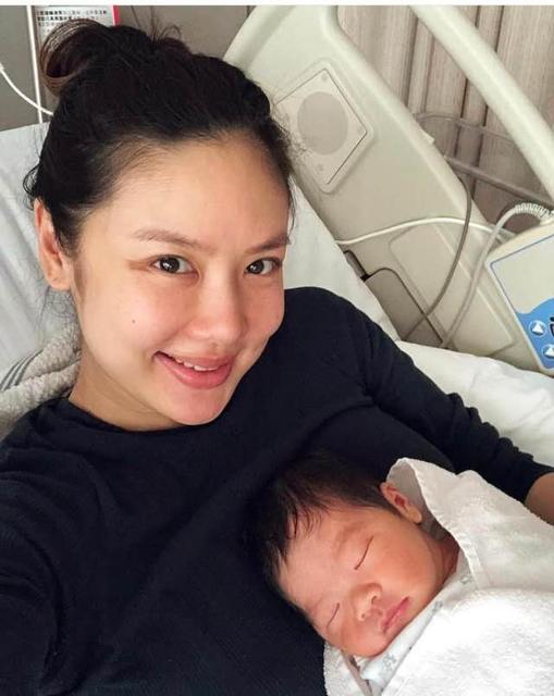 新妈妈如何护理满月宝宝
