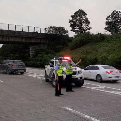南宁市怎么上泉南高速