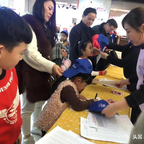 保定市附近的商场有哪些