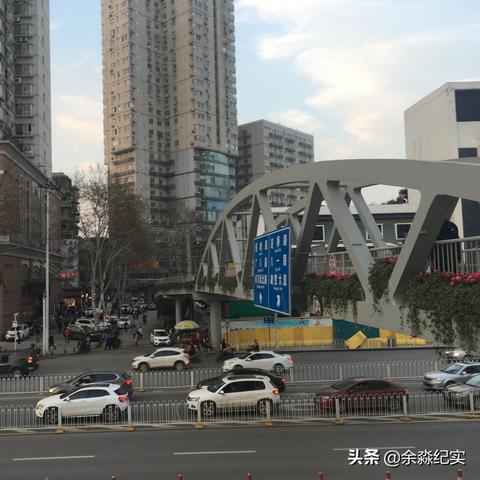 武汉市武珞路属于什么区