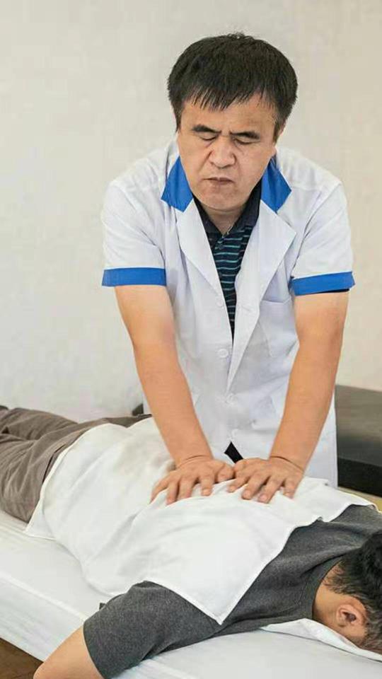 屈双宁：从全盲放羊娃到盲人按摩创业家，他带领更多盲人活出尊严
