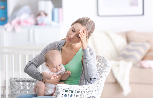 为何会出现母乳不足？母乳不足原因主要有三