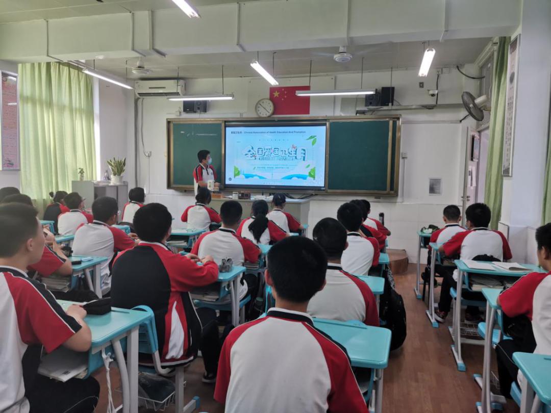 全国百强中学排行榜揭晓：格致中学傲视群雄