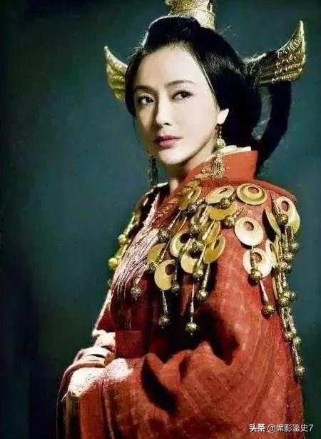 清宫剧中的骗局，事实上皇后根本不屑于参加宫斗，不是一个级别