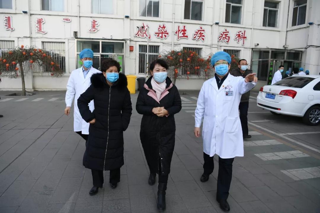 【呼和浩特一条学校传播链致32人感染
,呼和浩特通报2例本土确诊】-图1 【呼和浩特一条学校传播链致32人感染
,呼和浩特通报2例本土确诊】-图1