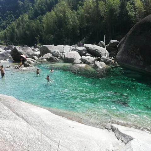 桂林市游泳的地方在哪里