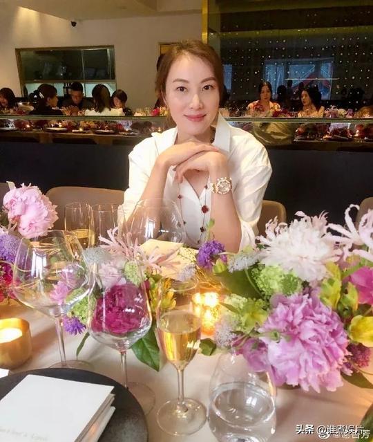 文章马伊琍离婚，佟丽娅陈思诚一年没合体，林丹谢杏芳貌合神离？
